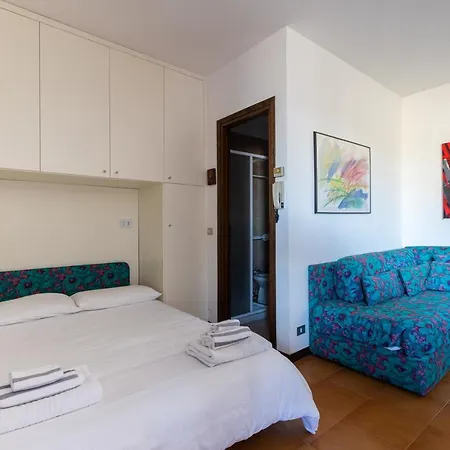 Apartment Mysa - Lovely Studio Between Lake And Castle
